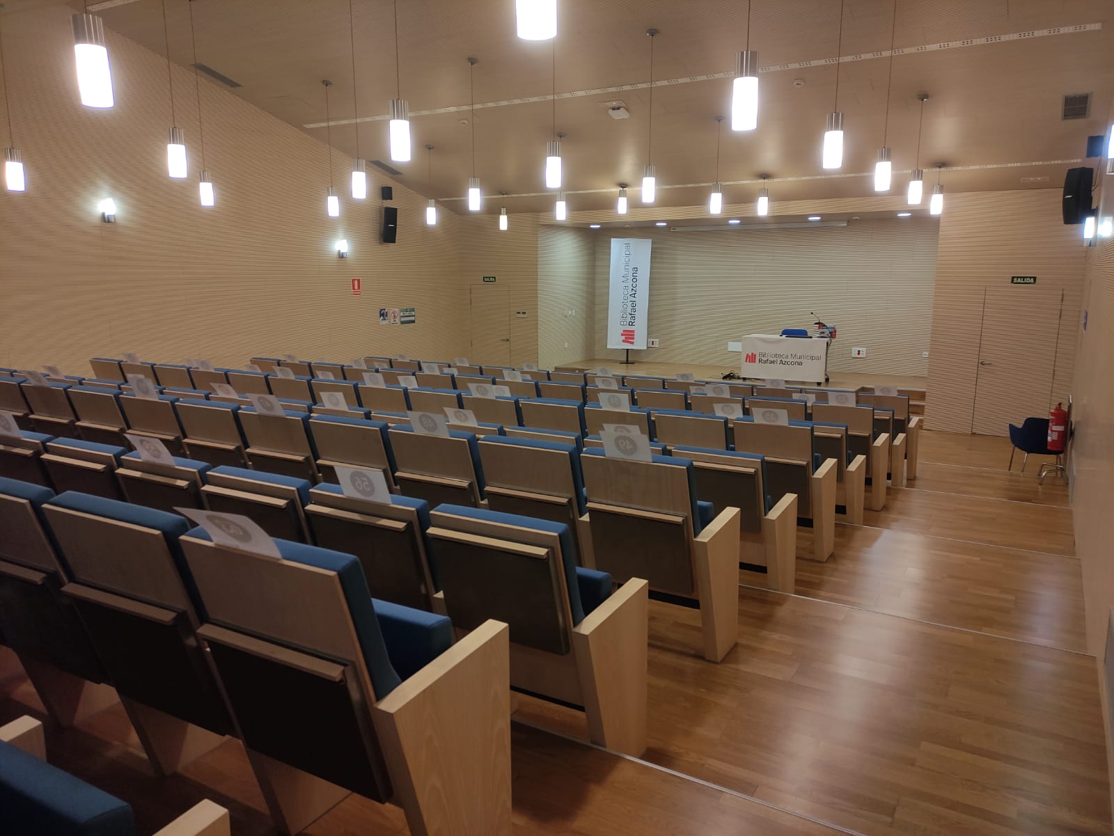 B.P.M. Rafael Azcona. Salón de Actos